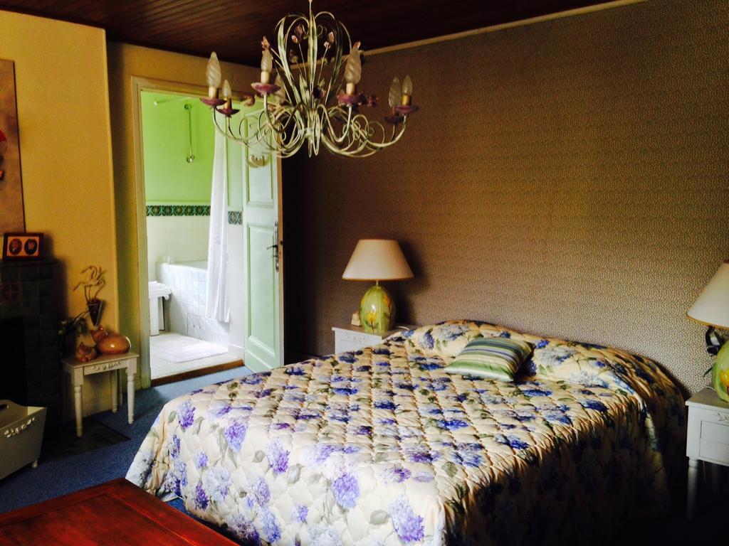 Mas Des Baues Bed & Breakfast Vernet-les-Bains Room photo